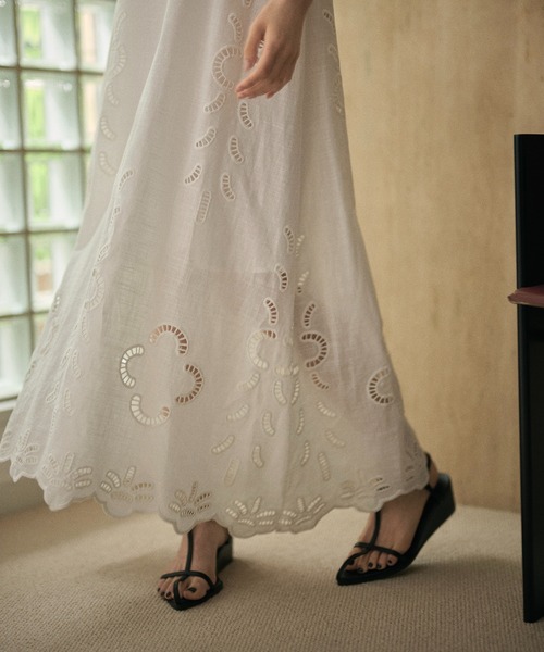 LAULEN（ローレン）の「cotton embroidery camisole long dress /コットンエンブロイダリーキャミソールワンピース（ワンピース・レディース・ホワイト/ブラック・FREE）」の20枚目の写真