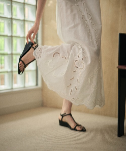 LAULEN（ローレン）の「cotton embroidery camisole long dress /コットンエンブロイダリーキャミソールワンピース（ワンピース・レディース・ホワイト/ブラック・FREE）」の21枚目の写真