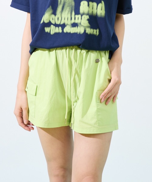 shrita(シュリータ)の「ナイロンショートカーゴパンツ(カーゴパンツ・キッズ・ブラック/イエロー系その他/パープル・L/M)」の3枚目の写真