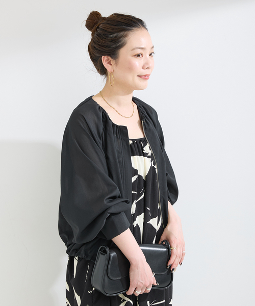 B.C STOCK（ベーセーストック）の「手洗い可 / 接触冷感 / シアーボイルZIP-UPクロップブルゾン（ブルゾン・レディース・ホワイト/ブラック/カーキ・FREE）」の8枚目の写真