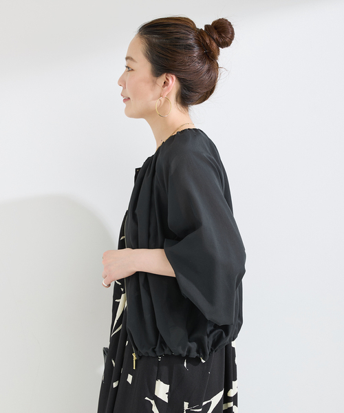 B.C STOCK（ベーセーストック）の「手洗い可 / 接触冷感 / シアーボイルZIP-UPクロップブルゾン（ブルゾン・レディース・ホワイト/ブラック/カーキ・FREE）」の9枚目の写真
