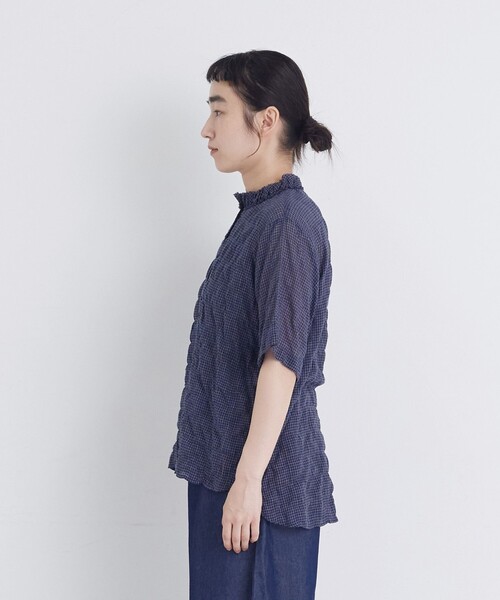conges payes ADIEU TRISTESSE(コンジェ ペイエ アデュートリステス)の「【FAVE】シャーリングダブルフリルカラーブラウス(シャツ/ブラウス・レディース・ストライプ/パープル系その他/ブラウン系その他・38)」の10枚目の写真