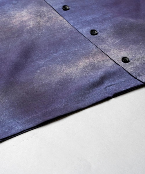 NO ID.（ノーアイディ）の「【NO ID.】Abstract Print Open Collar Shirt / アブストラクト プリント オープン カラー シャツ（シャツ/ブラウス・メンズ・ダークブルー/ホワイト・2/1）」の7枚目の写真