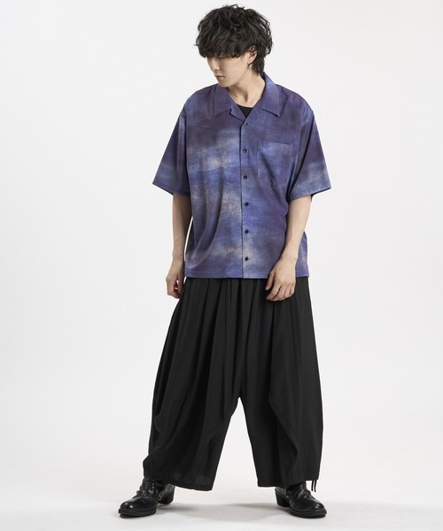 NO ID.（ノーアイディ）の「【NO ID.】Abstract Print Open Collar Shirt / アブストラクト プリント オープン カラー シャツ（シャツ/ブラウス・メンズ・ダークブルー/ホワイト・2/1）」の8枚目の写真
