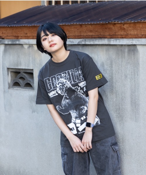 ハードコアチョコレート(ハードコアチョコレート)の「ゴジラ(1954)(白線熱線スミ)(Tシャツ/カットソー・メンズ・スミクロ・LARGE/XX-LARGE/X-LARGE)」の2枚目の写真