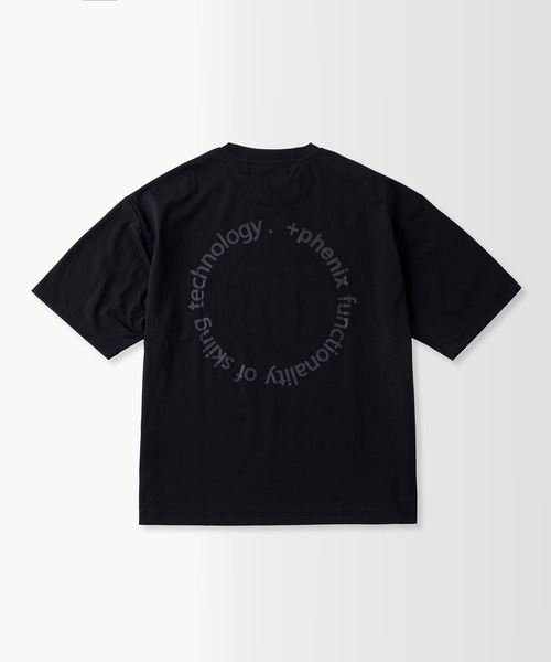 +phenix（プラスフェニックス）の「+phenix(プラスフェニックス)Outlast CIRCLE GRAPHIC SHORT SLEEVE TEE / サークルグラフィック ショートスリーブTシャツ（Tシャツ/カットソー・メンズ・グレー/ブラック/ホワイト・M/L）」の17枚目の写真