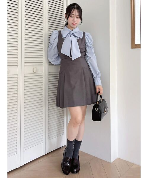 dazzlin（ダズリン）の「ベルトミニジャンスカ（ジャンパースカート・レディース・ベージュ/その他1/チャコールグレー・MEDIUM/SMALL）」の5枚目の写真