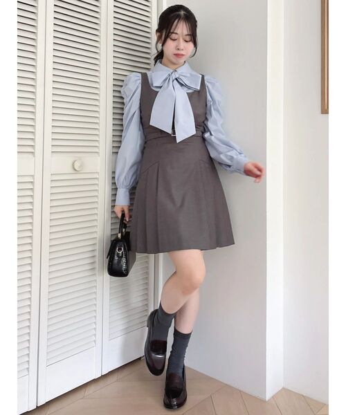 dazzlin（ダズリン）の「ベルトミニジャンスカ（ジャンパースカート・レディース・ベージュ/その他1/チャコールグレー・MEDIUM/SMALL）」の7枚目の写真