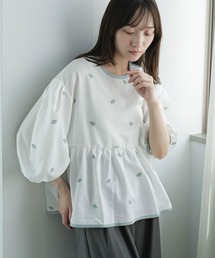 花柄刺繍パイピングブラウス