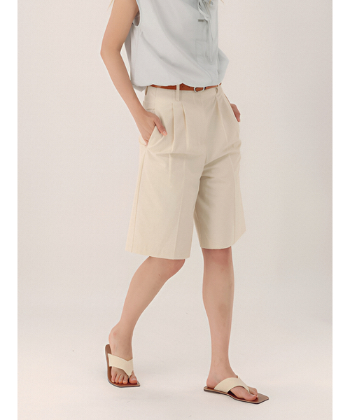 ACUD(アクド)の「Contour Bermuda Pants _Beige(その他パンツ・レディース・Beige・SMALL/MEDIUM)」の1枚目の写真