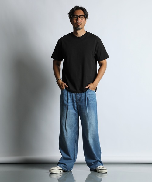 The DUFFER of ST.GEORGE(ザダファーオブセントジョージ)の「COOLMAX 2LAYERS V-NECK TEE:2層構造 吸水速乾クールマックス レギュラーフィット VネックTシャツ(Tシャツ/カットソー・メンズ・ブルーグレー/ブラック/ホワイト・X-LARGE/LARGE/MEDIUM/SMALL)」の7枚目の写真