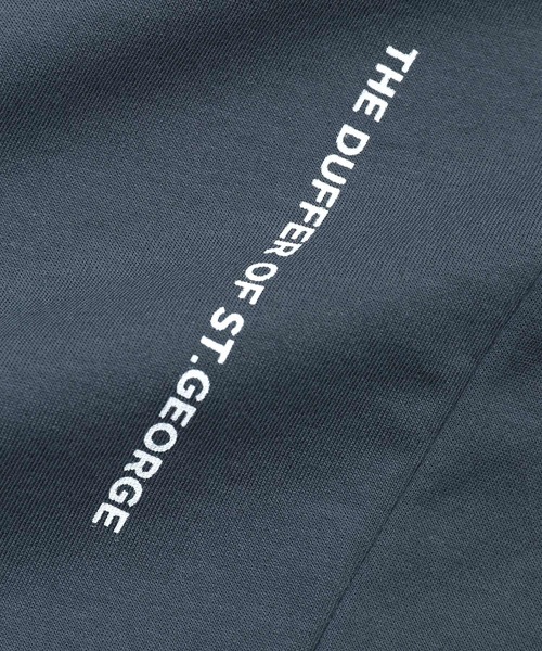 The DUFFER of ST.GEORGE(ザダファーオブセントジョージ)の「COOLMAX 2LAYERS V-NECK TEE:2層構造 吸水速乾クールマックス レギュラーフィット VネックTシャツ(Tシャツ/カットソー・メンズ・ブルーグレー/ブラック/ホワイト・X-LARGE/LARGE/MEDIUM/SMALL)」の13枚目の写真