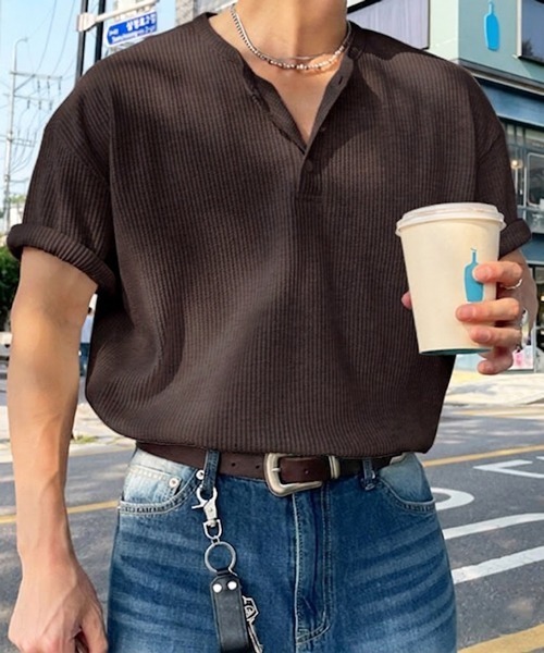 NOWLE(ノウル)の「【NOWLE】凹凸ワッフル サーマル ヘンリーネック 半袖 Tシャツ/ アーバンリラックス ショートスリーブ トップス(Tシャツ/カットソー・メンズ・ブラック/ホワイト/ダークブラウン/グレー/ネイビー・LARGE/X-LARGE/MEDIUM/SMALL)」の18枚目の写真