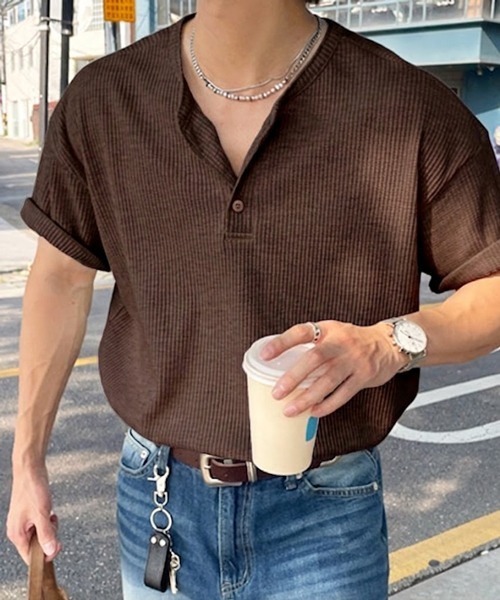 NOWLE(ノウル)の「【NOWLE】凹凸ワッフル サーマル ヘンリーネック 半袖 Tシャツ/ アーバンリラックス ショートスリーブ トップス(Tシャツ/カットソー・メンズ・ブラック/ホワイト/ダークブラウン/グレー/ネイビー・LARGE/X-LARGE/MEDIUM/SMALL)」の19枚目の写真