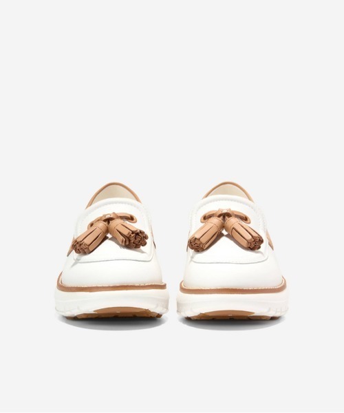 COLE HAAN(コールハーン)の「ゼログランド レクサンナ タッセル ローファー womens(モカシン/デッキシューズ・レディース・ホワイト・7.5/7/6.5/6/5.5/5/8.5/8)」の3枚目の写真