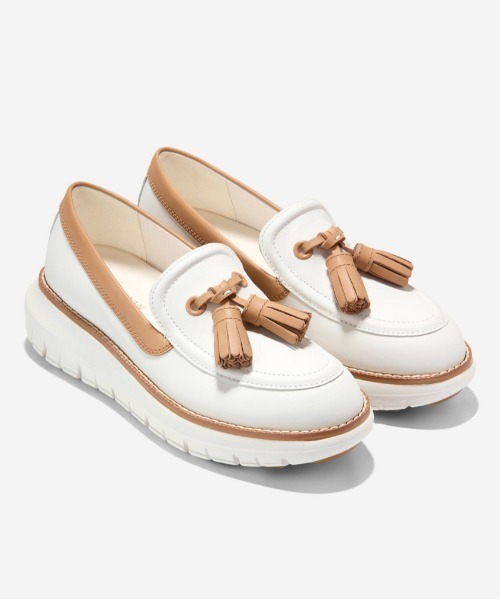 COLE HAAN(コールハーン)の「ゼログランド レクサンナ タッセル ローファー womens(モカシン/デッキシューズ・レディース・ホワイト・7.5/7/6.5/6/5.5/5/8.5/8)」の2枚目の写真
