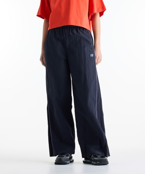 NEW BALANCE(ニューバランス)の「スポーツレガシーパンツ(その他パンツ・レディース・スミクロ/カーキブラウン・LARGE/X-LARGE/SMALL/MEDIUM)」の1枚目の写真