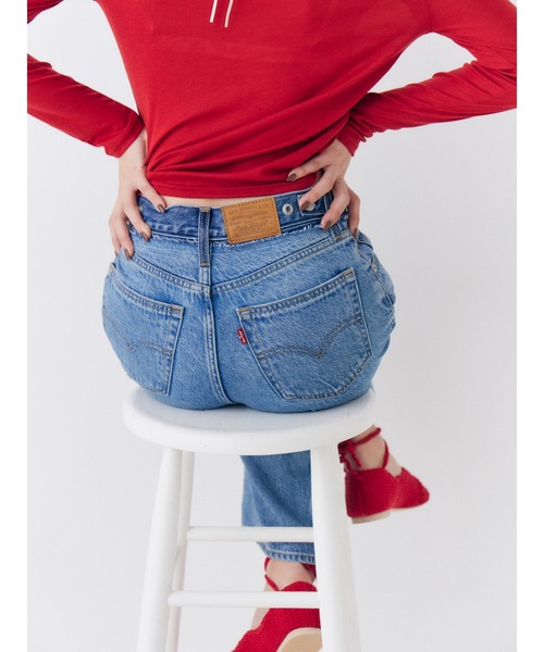 Ungrid(アングリッド)の「Levi's別注 CINCH WIDE LEG REMAKE DENIM(デニムパンツ・レディース・ブルー・26inch/25inch/24inch)」の11枚目の写真