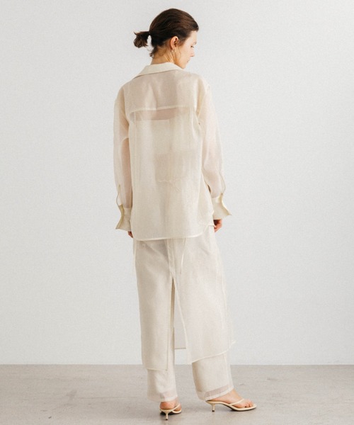 CREDONA(クレドナ)の「FRAGMENT VEIL SHIRT/フラグメントベール シャツ(シャツ/ブラウス・レディース・アイボリー/ブラック・FREE)」の12枚目の写真