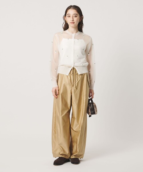 UNITED ARROWS(ユナイテッドアローズ)の「シアー フラワー カーディガン(カーディガン/ボレロ・レディース・ホワイト/ブラック・FREE)」の19枚目の写真