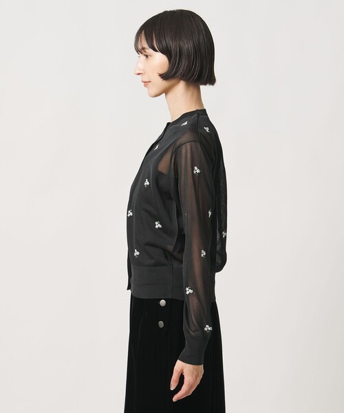 UNITED ARROWS(ユナイテッドアローズ)の「シアー フラワー カーディガン(カーディガン/ボレロ・レディース・ホワイト/ブラック・FREE)」の21枚目の写真