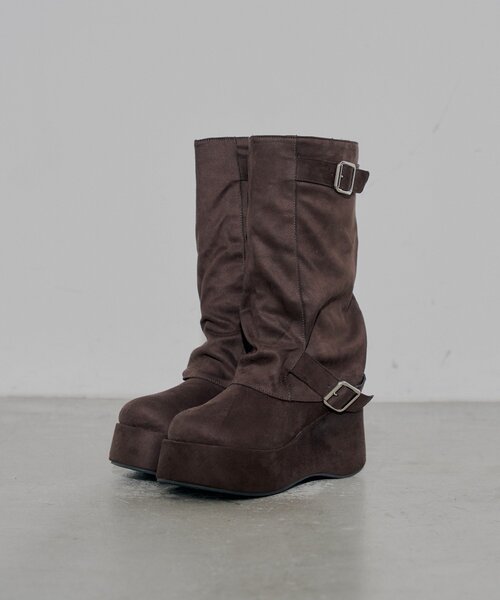 Chico(チコ)の「厚底ベルトカバーブーツ(ブーツ・レディース・ブラウン/ブラック/ベージュ・SMALL/LARGE/MEDIUM)」の3枚目の写真