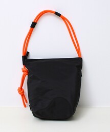 SML | 【SML/エスエムエル】CODE BUCKET BAG ショルダーバッグ 撥水(ショルダーバッグ)