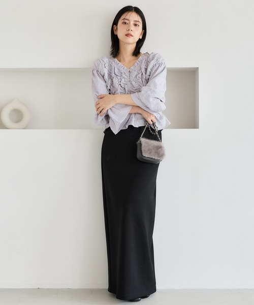 mysty woman（ミスティウーマン）の「2WAYシャーリングブラウス　1072815（シャツ/ブラウス・レディース・ブラック/ライトグレー/アイボリー・FREE）」の10枚目の写真