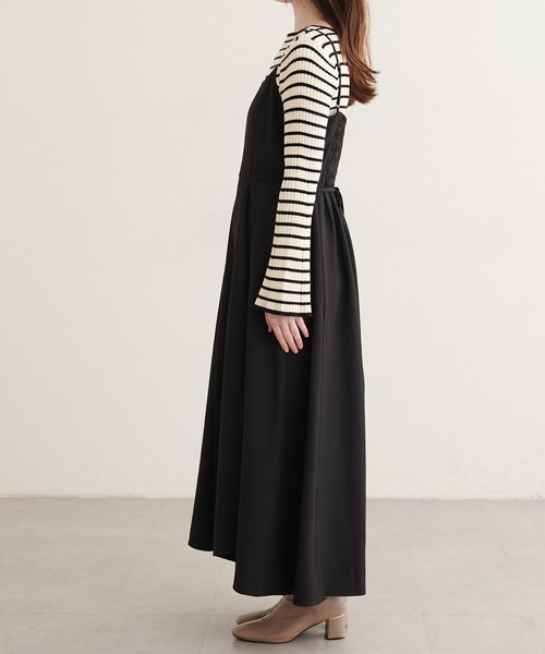 natural couture(ナチュラルクチュール)の「三角マチラッフルキャミワンピース(ワンピース・レディース・ブラック/モカ/ドット/ベージュ・FREE)」の13枚目の写真