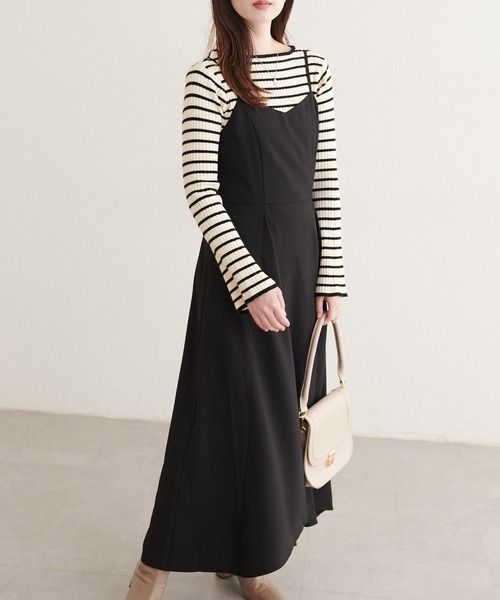 natural couture(ナチュラルクチュール)の「三角マチラッフルキャミワンピース(ワンピース・レディース・ブラック/モカ/ドット/ベージュ・FREE)」の21枚目の写真