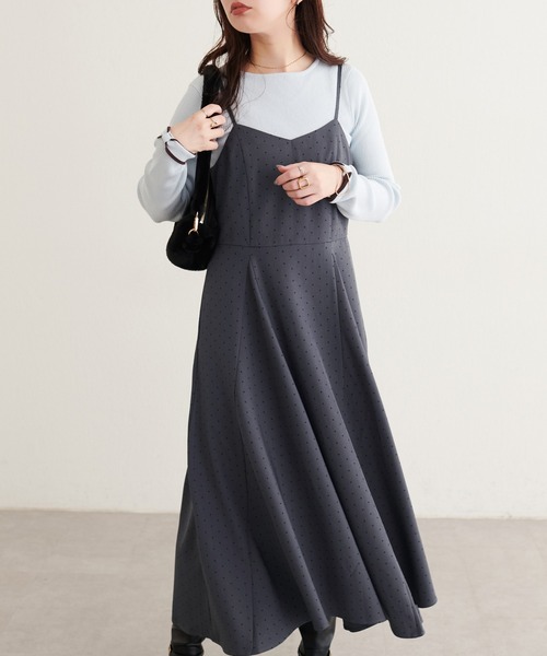 natural couture(ナチュラルクチュール)の「三角マチラッフルキャミワンピース(ワンピース・レディース・ブラック/モカ/ドット/ベージュ・FREE)」の20枚目の写真