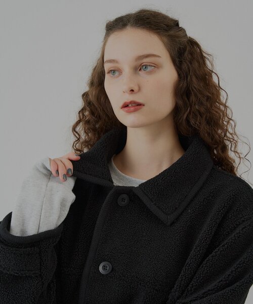WHIMSIC(ウィムジック)の「【UNISEX】ボアフリースカーコート(その他アウター・レディース・ブラック/アイボリー・FREE)」の18枚目の写真