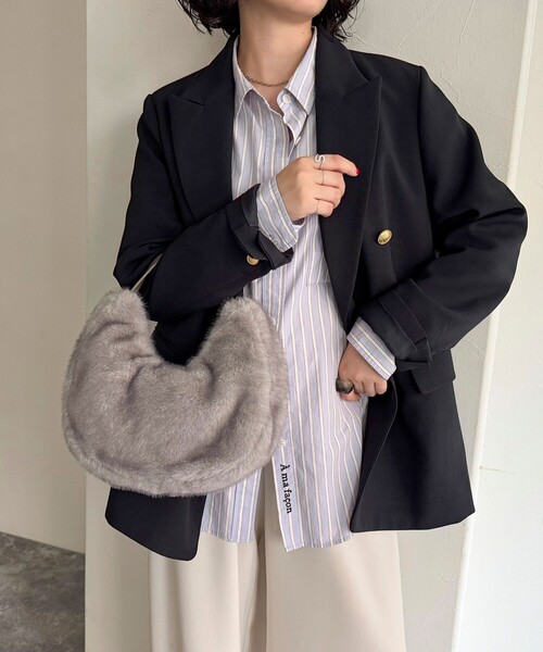 fredy emue（フレディエミュ）の「ファーラウンド2WAＹバッグ（ショルダーバッグ・レディース・ブラウン系その他/グレー・FREE）」の10枚目の写真