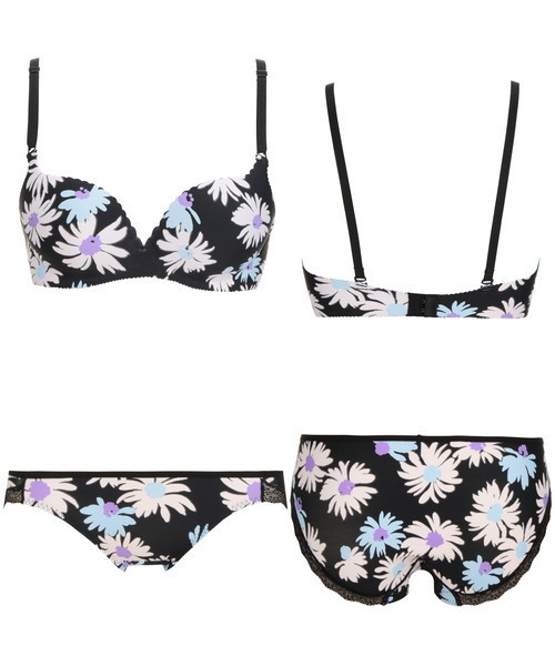 セール】アンライン(ノンワイヤーVer.)ブラ＆ショーツセット【BCD