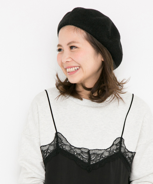 URBAN RESEARCH Sonny Label（アーバンリサーチサニーレーベル）の「Sonny Label ウールベレー帽（ハンチング/ベレー帽・レディース・グレー/ネイビー/ベージュ/ボルドー/ブラック・ONE）」の2枚目の写真