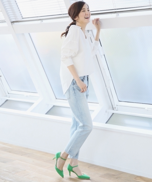 A part by（アパートバイ）の「【WEB限定色・サイズ】セパレートストラップパンプス 745480 （パンプス・レディース・ブラック/サックスブルー/グリーン/ベージュ/イエロー/ピンク/コーラルピンク・M/L/LL/S）」の15枚目の写真