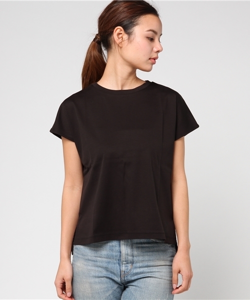 CAPRICIEUX LE'MAGE(カプリシューレマージュ)の「〈Su magazine掲載〉シルケットスムースフレンチTシャツ(Tシャツ/カットソー・レディース・ブラック/グレー/ホワイト・FREE)」の4枚目の写真