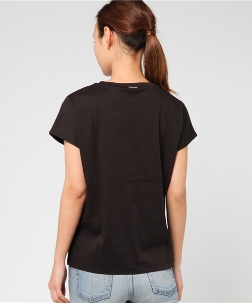 CAPRICIEUX LE'MAGE(カプリシューレマージュ)の「〈Su magazine掲載〉シルケットスムースフレンチTシャツ(Tシャツ/カットソー・レディース・ブラック/グレー/ホワイト・FREE)」の6枚目の写真