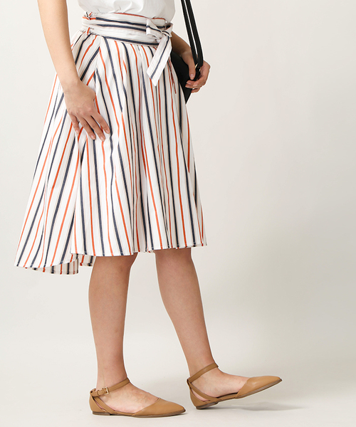 WEGO（ウィゴー）の「WEGO/サッシュベルト付きイレヘムスカート（スカート・レディース・レッド/オレンジ系その他/インディゴブルー/イエロー・LARGE/MEDIUM）」の4枚目の写真