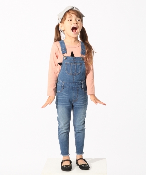 GLOBAL WORK（グローバルワーク）の「【キッズ】サロペットスリムパンツ/764904（サロペット/オーバーオール・キッズ・ブルー/ブラック・LARGE/MEDIUM/SMALL/X-LARGE/XX-LARGE）」の2枚目の写真