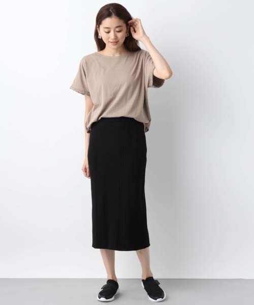 LEPSIM（レプシィム）の「ソデツイストチェーンプルオーバーSS　761974（Tシャツ/カットソー・レディース・オフホワイト/グレー/ブラック・FREE）」の6枚目の写真