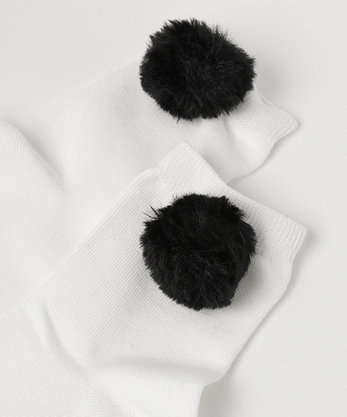 WEGO（ウィゴー）の「WEGO/ポンポンソックス（ソックス/靴下・レディース・ホワイト/ライトパープル/ライトピンク/ブラック・FREE）」の5枚目の写真