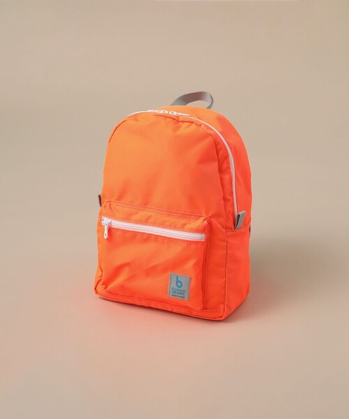 こども ビームス（コドモビームス）の「キッズ バックパック（バックパック/リュック・キッズ・ピンク/ライム/イエロー/オレンジ/ブルー/ピンク系その他/ブルー系その他/カモフラージュ/レッド/パープル/その他2/ライトピンク/その他1/ネイビー/ブラウン系その他3/レッド系その他5/イエロー系その他5/オレンジ系その他/その他4/ケリーグリーン/レッド系その他2/ベージュ/ブルー系その他3/インディゴブルー/その他5/パープル系その他7・MEDIUM）」の21枚目の写真