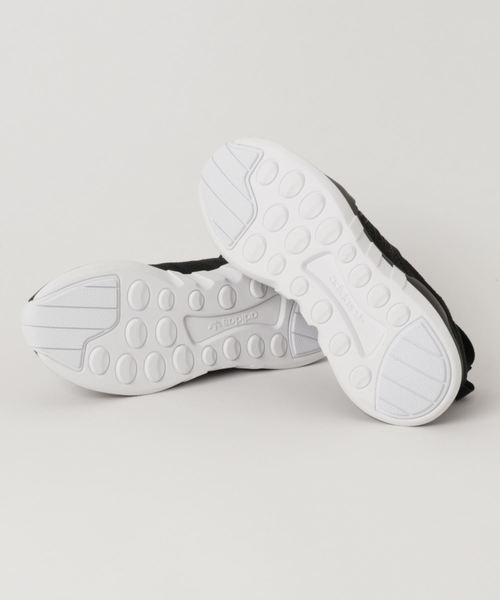 adidas（アディダス）の「オリジナルス イー キュー ティー レーシング [EQT RACING ADV PK W]（スニーカー・レディース・ホワイト/ブラック・22.5cm/23.5cm/24.5cm/25.5cm/23.0cm/24.0cm/25.0cm/22.0cm）」の4枚目の写真