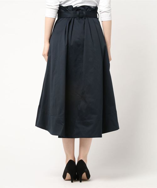 laboratory work（ラボラトリーワーク）の「イレヘムトレンチスカート（スカート・レディース・ベージュ/ネイビー・MEDIUM）」の3枚目の写真