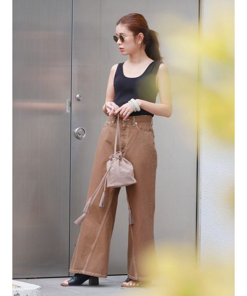 Ungrid（アングリッド）の「カラーフレアステッチデザインデニム（デニムパンツ・レディース・オフホワイト/ブラウン・24inch/25inch/26inch）」の3枚目の写真