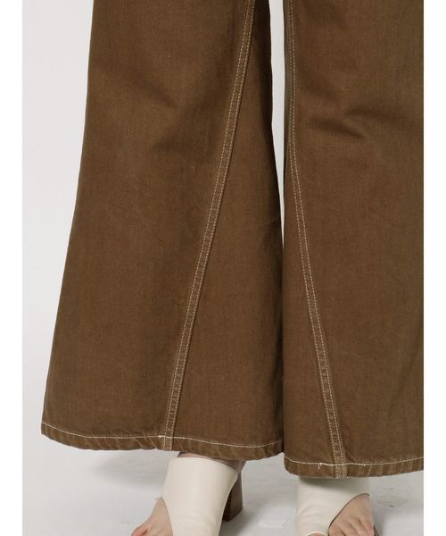 Ungrid（アングリッド）の「カラーフレアステッチデザインデニム（デニムパンツ・レディース・オフホワイト/ブラウン・24inch/25inch/26inch）」の15枚目の写真