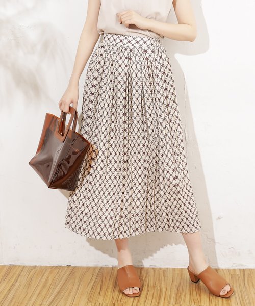 natural couture（ナチュラルクチュール）の「アンティークデシンプリーツスカート（スカート・レディース・ブラック/サックスブルー/アイボリー/モカ/ブルー系その他/グレイッシュベージュ・FREE）」の3枚目の写真