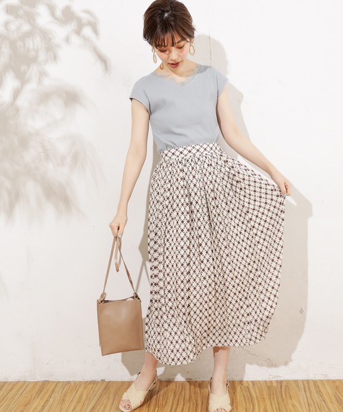 natural couture（ナチュラルクチュール）の「アンティークデシンプリーツスカート（スカート・レディース・ブラック/サックスブルー/アイボリー/モカ/ブルー系その他/グレイッシュベージュ・FREE）」の10枚目の写真