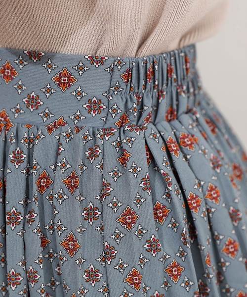 natural couture（ナチュラルクチュール）の「アンティークデシンプリーツスカート（スカート・レディース・ブラック/サックスブルー/アイボリー/モカ/ブルー系その他/グレイッシュベージュ・FREE）」の22枚目の写真